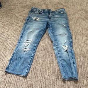 American eagle ripped cut off jeans
